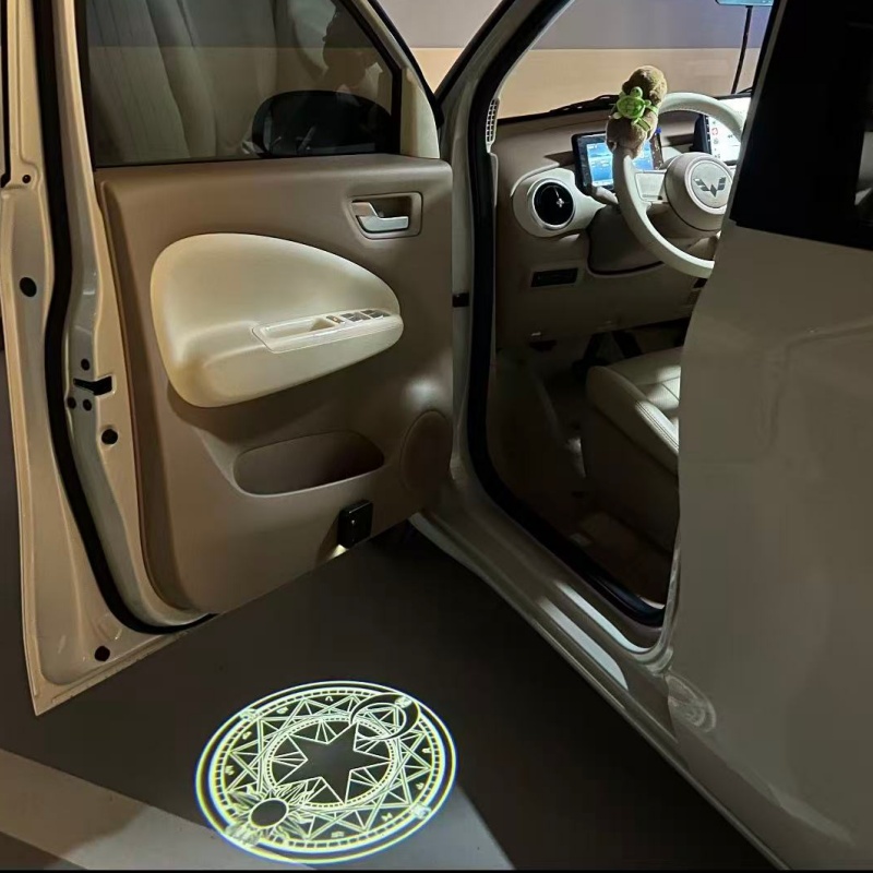 セーラームーンアニメカーウェルカムライトプロジェクターランプ - Car Accessories Decoration のレビューと価格