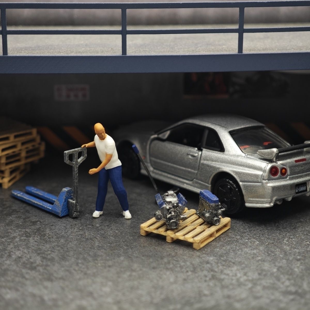1:64 車模型修理工場シーン装飾、ジャッキ、ミニフィギュア - Car Accessories Decoration のレビューと価格
