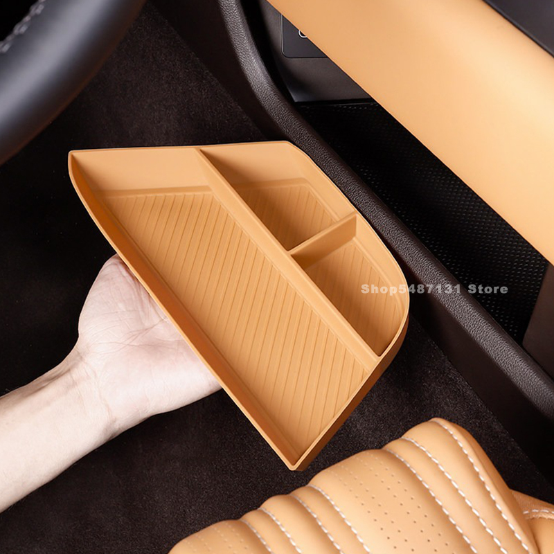 シリコン製車用センターコンソールアームレスト下収納ボックス  - Car Accessories Under 500 のレビューと価格