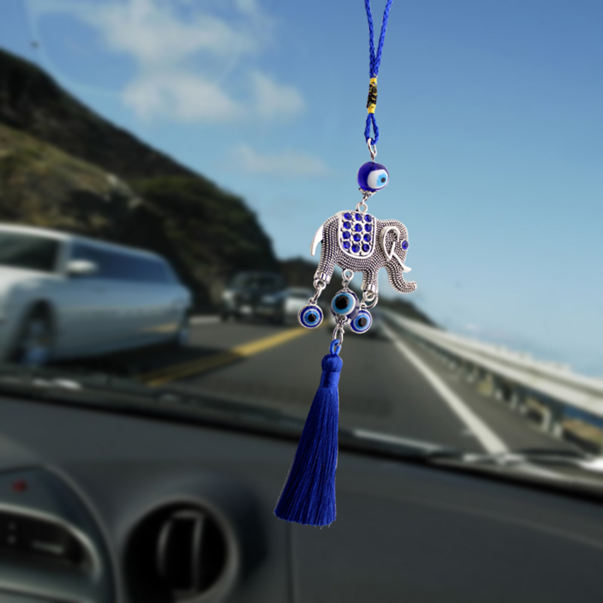 青色の吸盤付き象の車用ペンダント、パーソナライズされた象の車 - Car Accessories Evil Eye のレビューと価格
